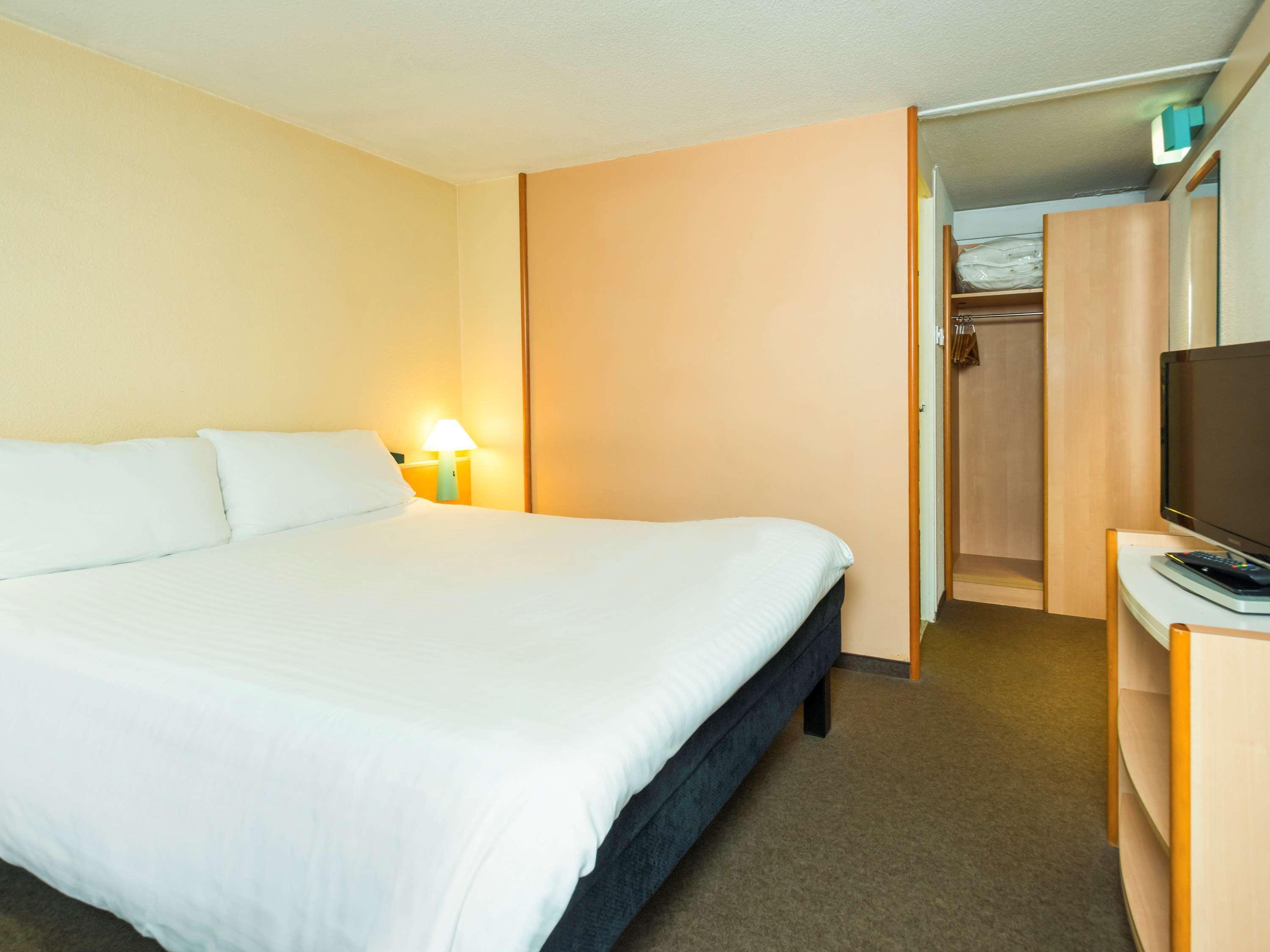 Ibis Plymouth Exterior foto